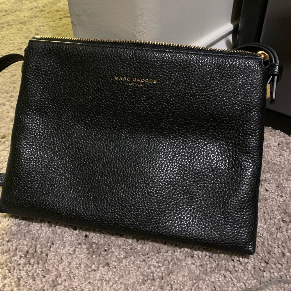 MARC JACOBS CROSSBODY
